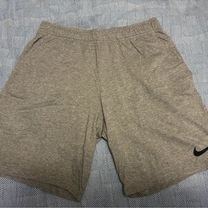 Nike Dri-FIT Totality 7” Unlined Shorts